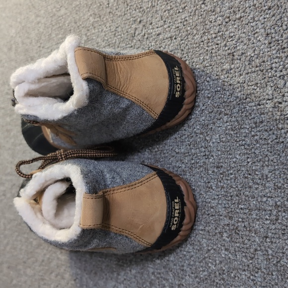 Sorel Out N About Plus Conquest Winter Lined Duck Boots - Grey / Tan Size 7.5 ❄️ - Picture 5 of 9